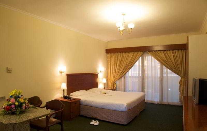 Al Mas Hotel Apartments 迪拜 外观 照片